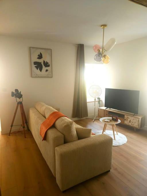 "La Tour", Logement Cosy, Au Calme Vertrieu Extérieur photo